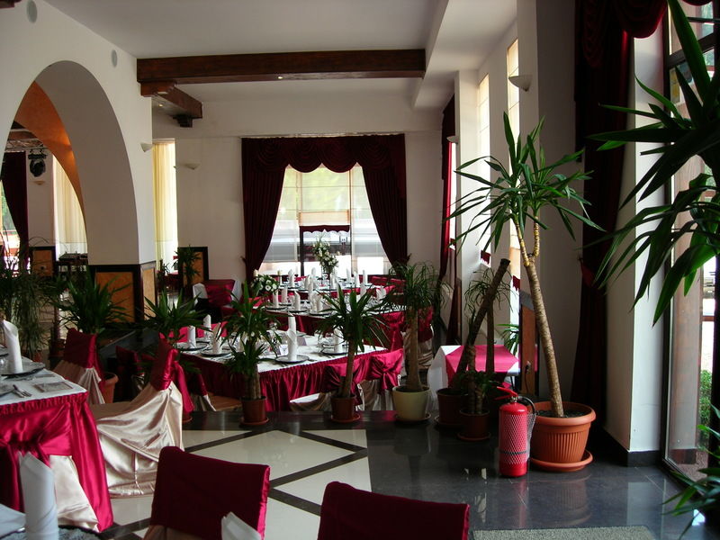 Mistral Resort Moeciu De Sus Exterior photo