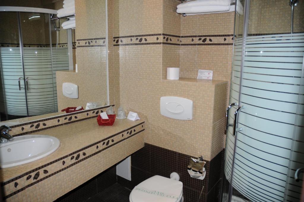 Mistral Resort Moeciu De Sus Room photo